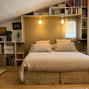 https://caillette.fr-provencehotel.com