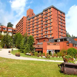 https://azureva-les-karellis.hotels-rhonealpes.com